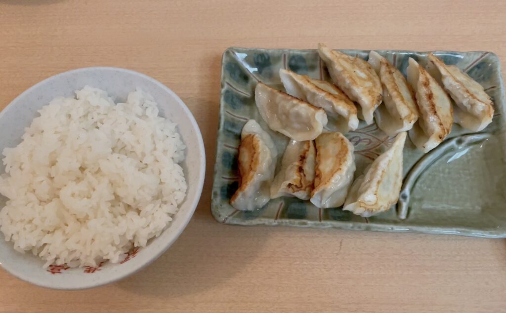 福進亭のおすすめ　餃子定食